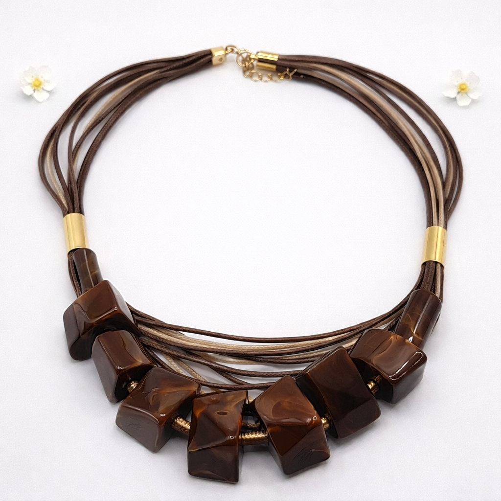 Collar Acrílico Cafe